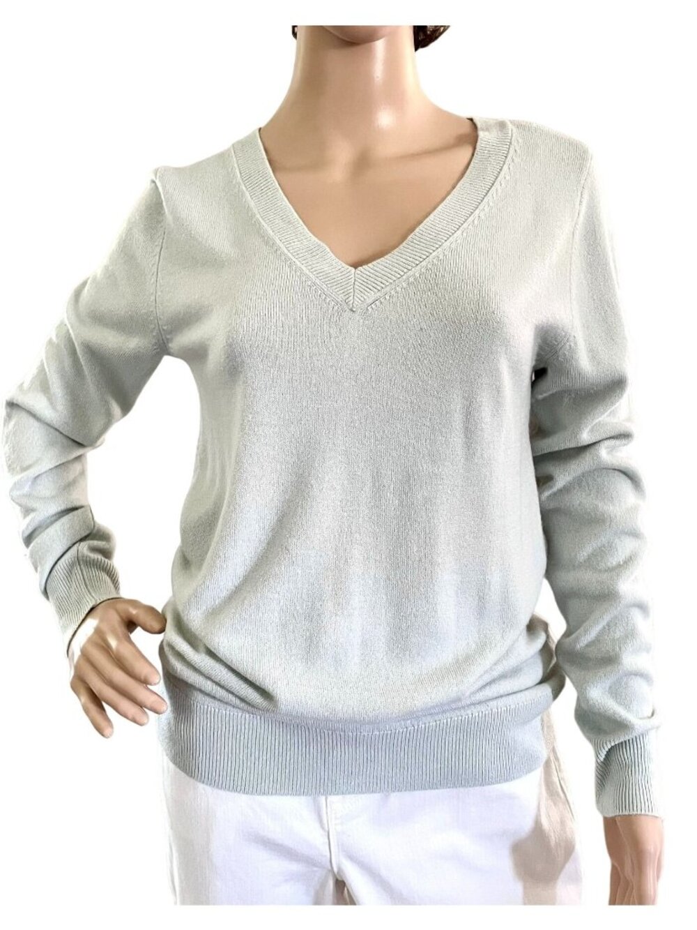 Croft & Barrow Womens V Neck Knit Sweater S Light Green Minimalist Preppy Layers